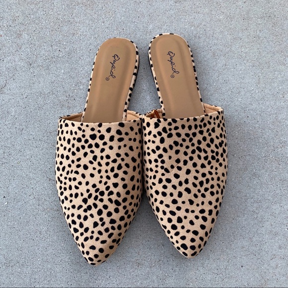 New! Tan Black Leopard Animal Print Flats Mules - Picture 4 of 9